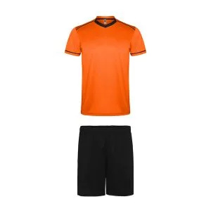 Unisex αθλητική εμφάνιση Roly United 0457 σε πορτοκαλί/μαύρο χρώμα, με εκτύπωση λογοτύπου